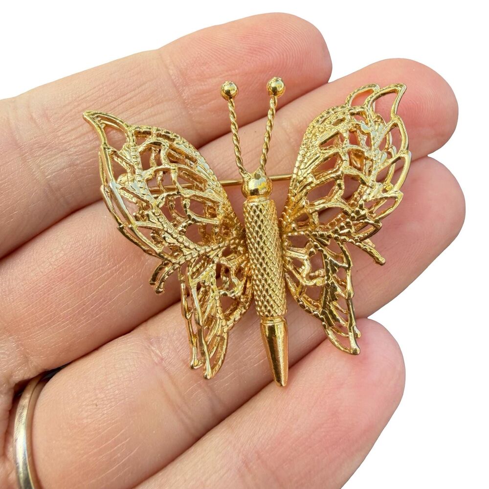 Vintage Jewelry Gold Tone Monet Butterfly Brooch